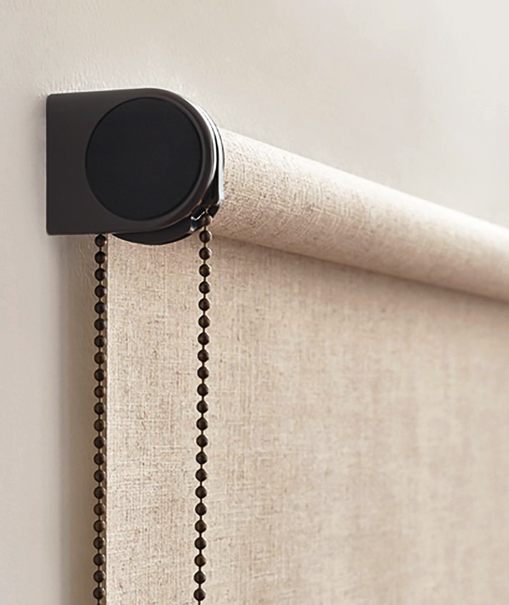 Hunter Douglas Designer Roller window blinds and treatmentsavailable at Standard Paint and Flooring in the Yakima Valley, Washington State and Oregon.